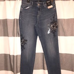 Simply Vera wang skinny reg jeans never worn